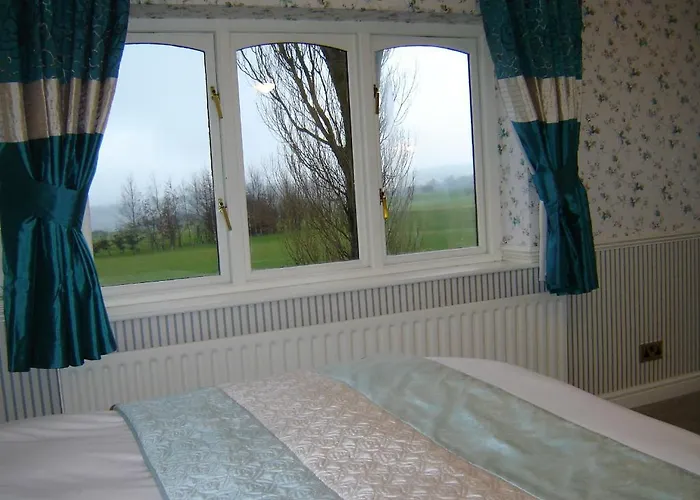 Midgley & Golf Course 모텔 Brotton