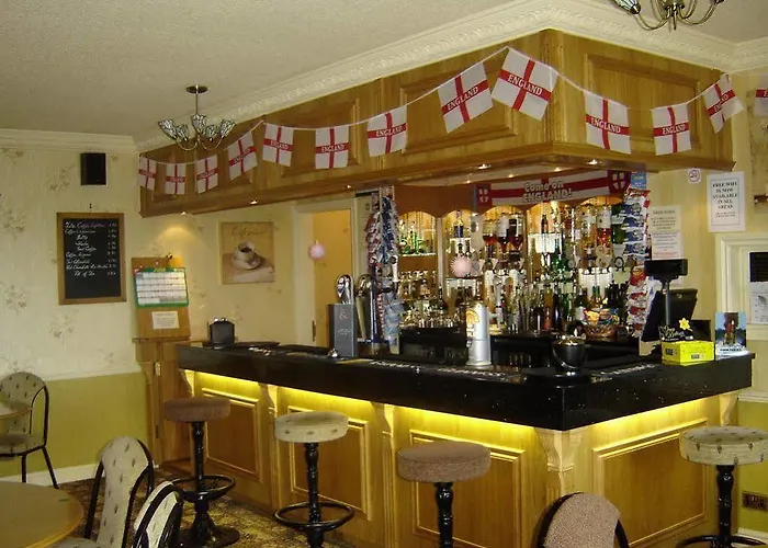 Midgley & Golf Course 4*